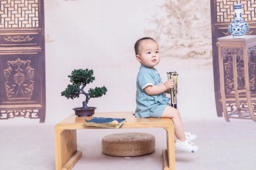 宁德宝宝发烧不出汗怎么办